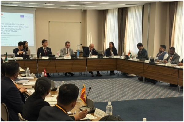 Opening the workshop: Mr. HORII Iwao (State Minister for Foreign Affairs of Japan), Mr. Roberto ARBITRIO (Chief, UNODC Terrorism Prevention Branch), H. E. Jean-Eric PAQUET (Ambassador of the European Union to Japan), Mr. SUGANO Naoki (Deputy Director, United Nations Asia and Far East Institute for the Prevention of Crime and the Treatment of Offenders (UNAFEI)) and Mr. TSUBAKI Daisuke (Director, International Safety and Security Cooperation Division, Ministry of Foreign Affairs of Japan).